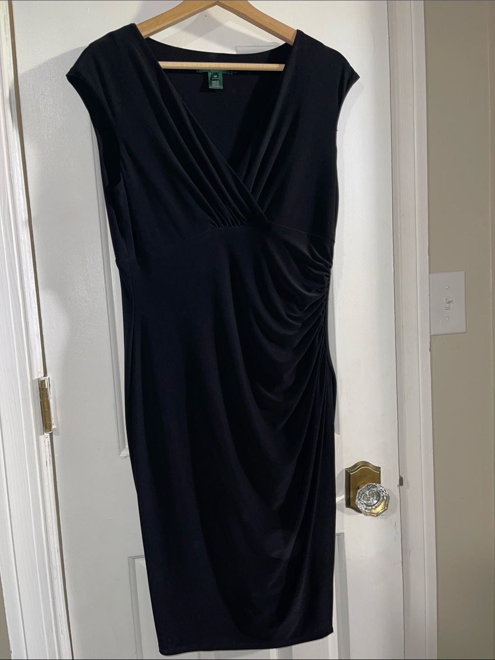 Lauren Ralph Lauren Black V-Neck Ruched Midi Dress